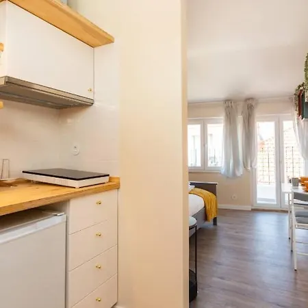 In The Center Of Lägenhet Cascais